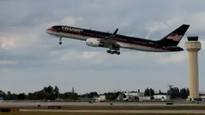 Bang Florida đặt tên ông Trump cho sân bay