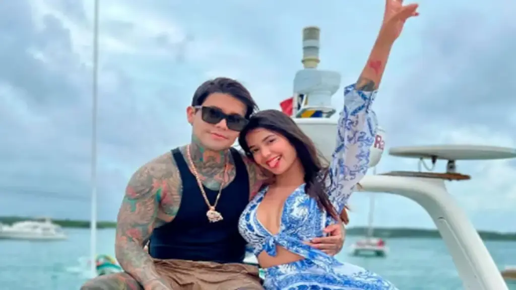 Giả vờ "xì hơi" trên máy bay khiến khách khó chịu, người đàn ông bị cấm bay