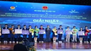 Giải nhất khoa học kỹ thuật quốc gia bị 