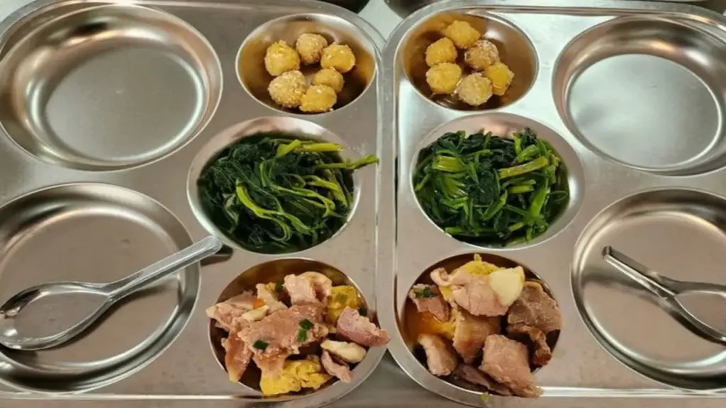 Sau vụ 300 tấn thịt heo bệnh: 2.900 trường học kiểm tra thực phẩm bán trú