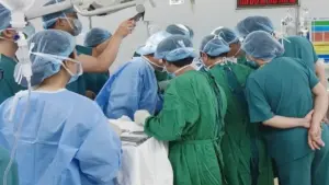 Thai đi lạc vào ổ bụng đe dọa tính mạng người mẹ