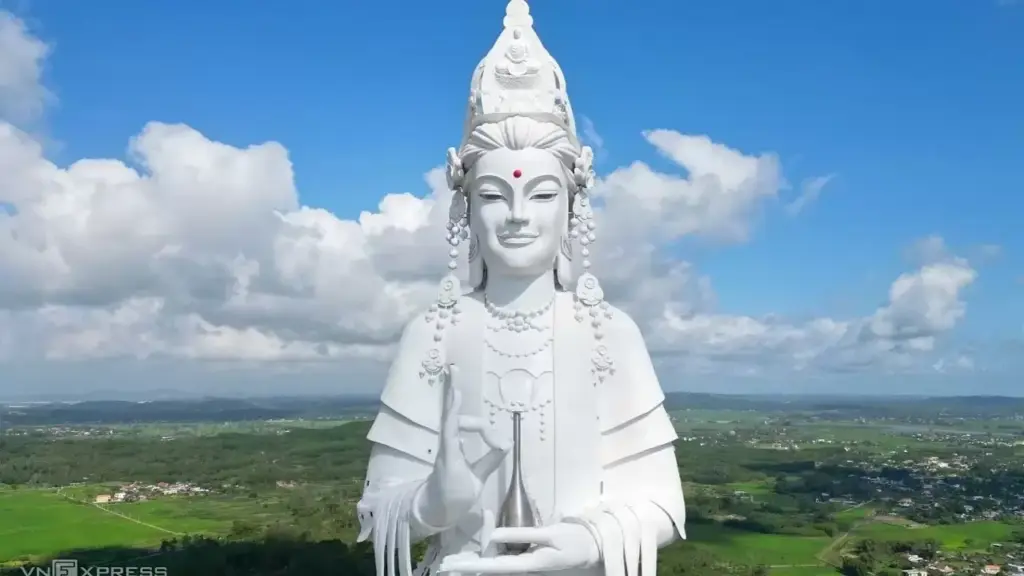 Tượng Phật cao nhất Đông Nam Á nằm ở tỉnh nào?