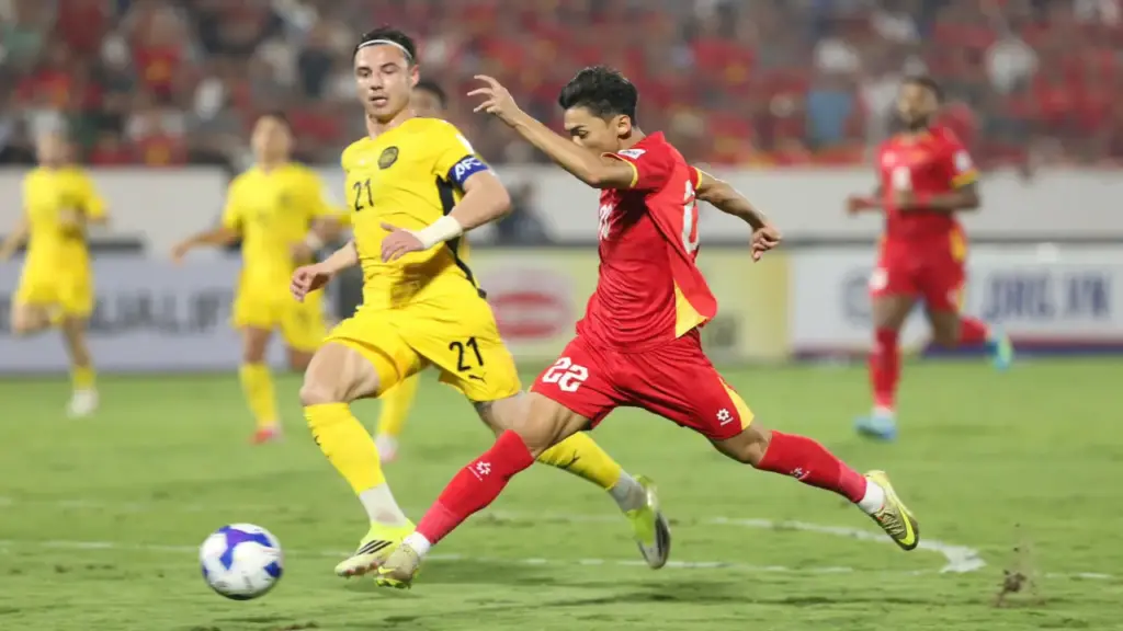 Việt Nam 3-1 Malaysia (H2): Không thể giữ sạch lưới