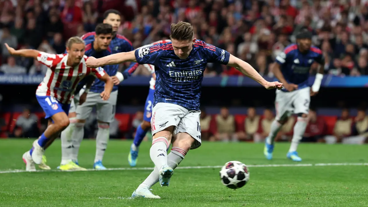 Atletico và Arsenal hòa nhau nhờ phạt đền ở Champions League