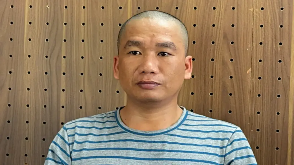 Bắt người ở Tây Ninh mua súng rồi lên Facebook rao bán lại kiếm lời