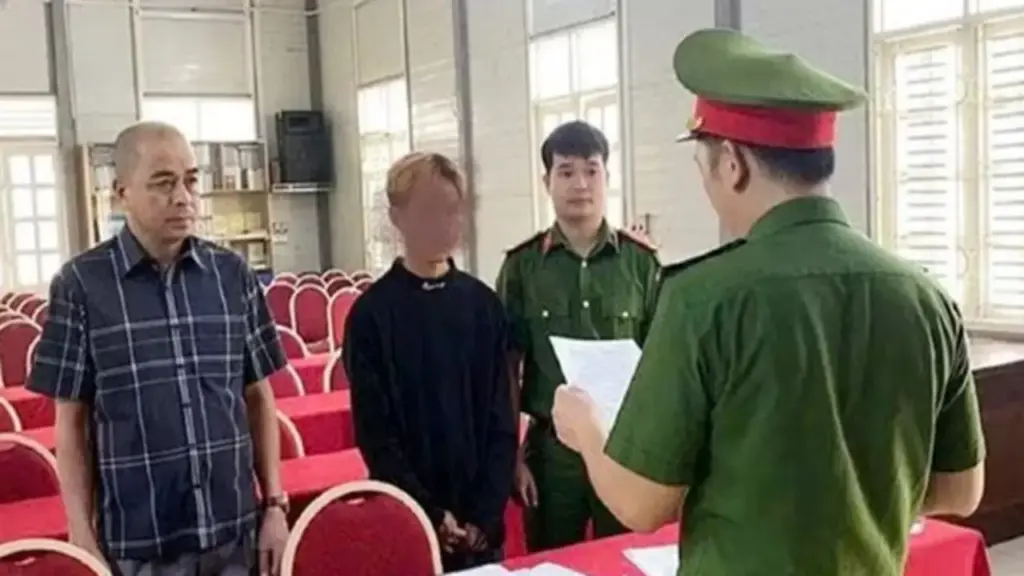 Bắt tạm giam kẻ uống rượu, không bằng lái, kẹp 3 phóng xe gây tai nạn chết người