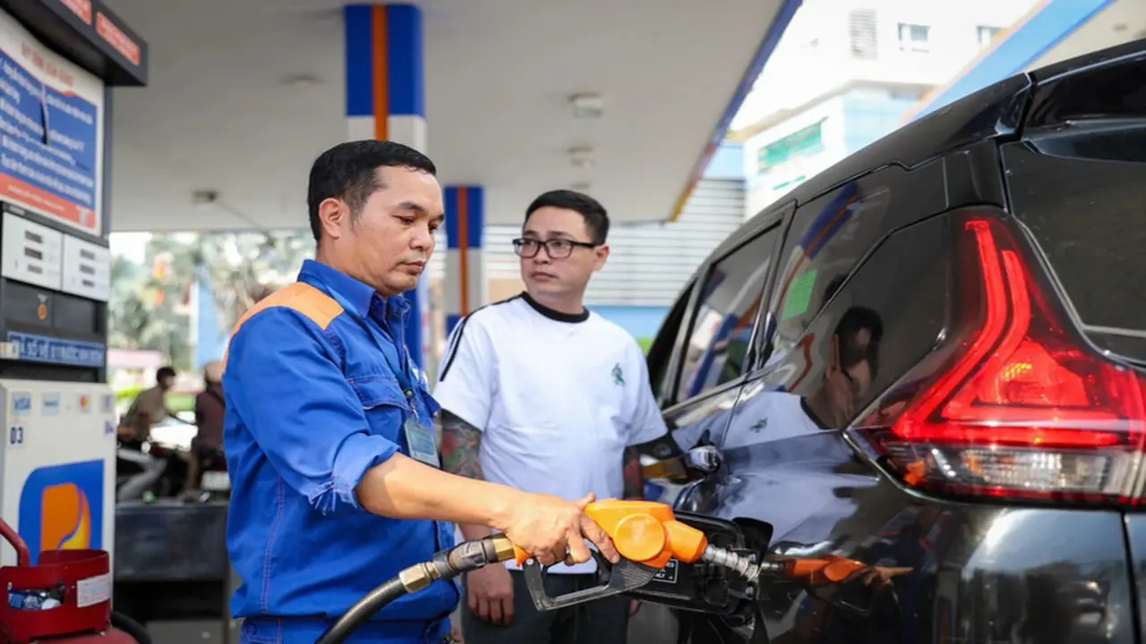 Bộ Công Thương chính thức 'loại' một mặt hàng xăng dầu không công bố giá cơ sở