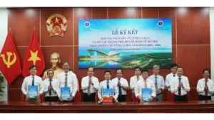 Cà Mau 'đặt hàng' TP.HCM đào tạo y, bác sĩ giỏi để nâng chất khám chữa bệnh