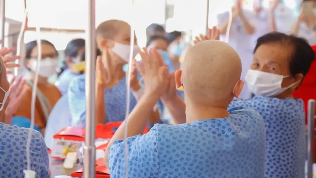 Ca ung thư vú tại Việt Nam tăng và trẻ hóa, làm sao phát hiện sớm, tránh bỏ sót?