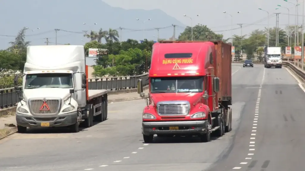 Cấm xe hạng nặng lưu thông đường Trần Đại Nghĩa - Lê Văn Hiến dịp Lễ hội Quán Thế Âm