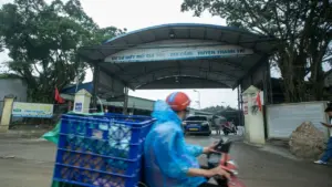 Cận cảnh Lò mổ Vạn Phúc, nơi cho 'ra lò' 300 tấn thịt heo bệnh tuồn ra chợ, bếp ăn trường học