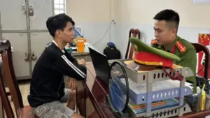 Cần Thơ: Đi nhậu ở chòi tôm của bạn về thì bị chém