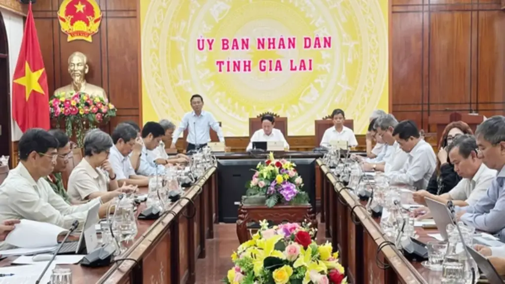 Chủ tịch tỉnh Gia Lai ra lệnh ‘siết giá’: Chặn đầu cơ, găm hàng