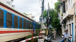 Chủ tịch UBND TP.HCM chỉ đạo xử lý trách nhiệm nếu chậm trễ tiến độ dự án điện