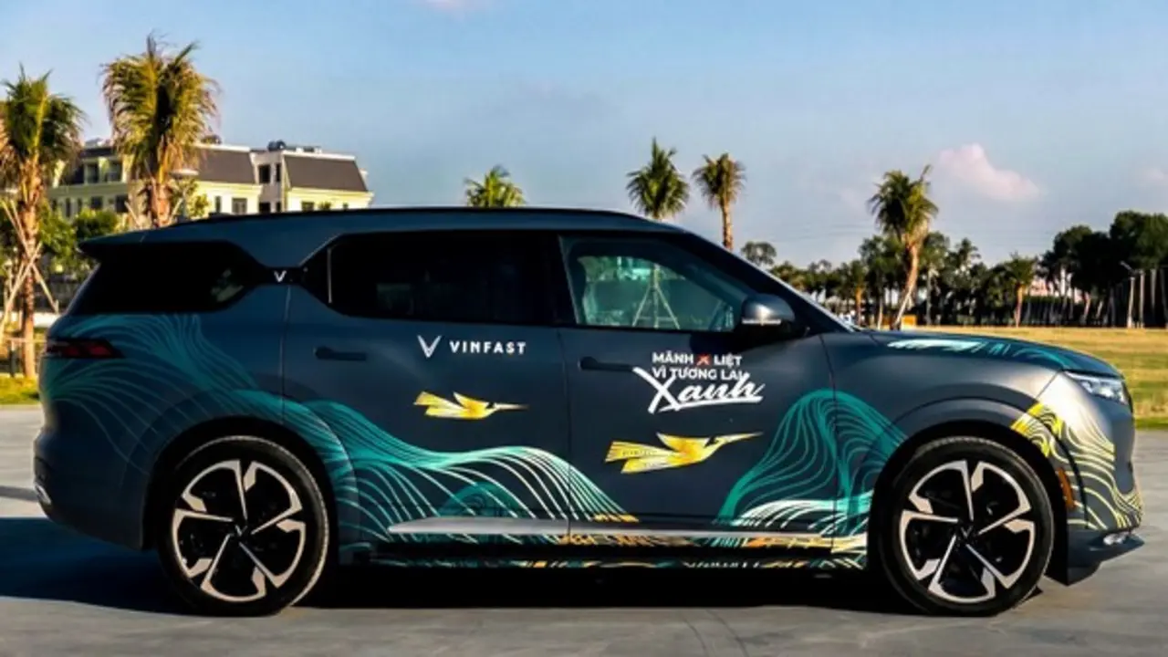 Chủ xe hài lòng với trải nghiệm “ông chủ” trên VinFast VF 9