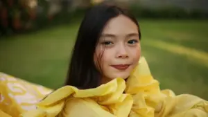 Con gái 12 tuổi thích ca hát của Đoan Trang