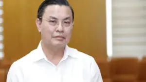 Cựu Cục trưởng Cục Môi trường Hoàng Văn Thức bị khởi tố 2 tội danh