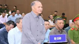 Cựu thứ trưởng nông nghiệp bị đề nghị 4-5 năm tù vì nhận 4,5 tỷ đồng