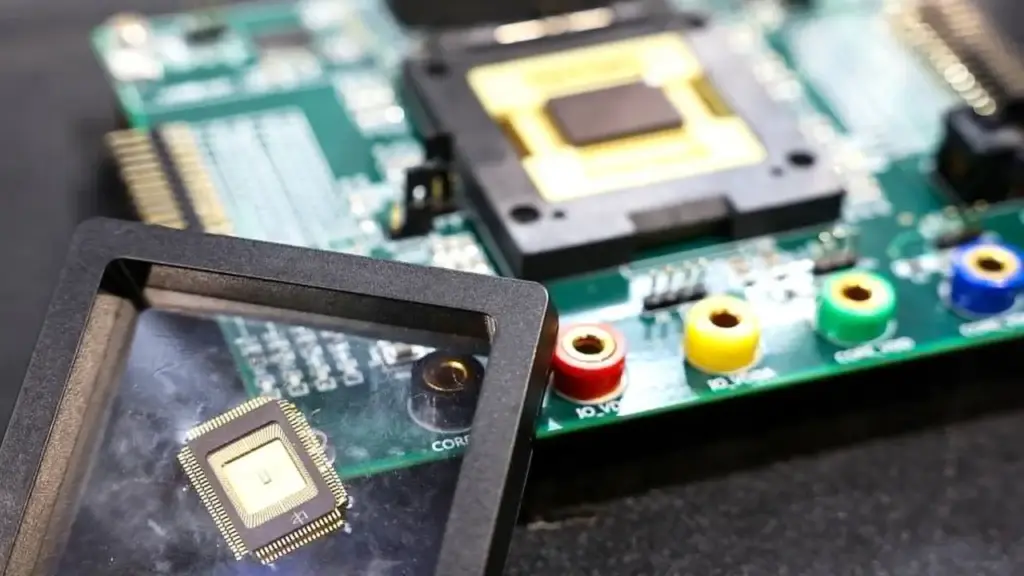 Đánh cắp bí mật thương mại, cựu kỹ sư TSMC lĩnh 10 năm tù
