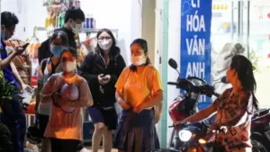 Dạy thêm: Cách nào để chấm dứt tình trạng 'lợi ích nhóm'?