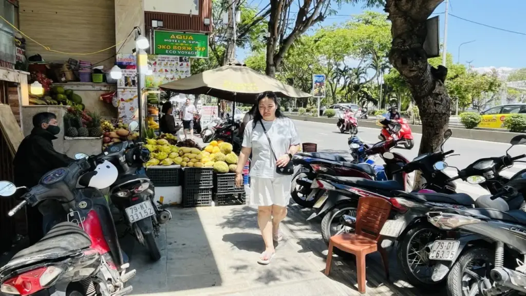 Đi bộ tới công ty, sức khỏe cải thiện rõ rệt, ít bệnh vặt, cơ thể thích nghi tốt hơn với thời tiết