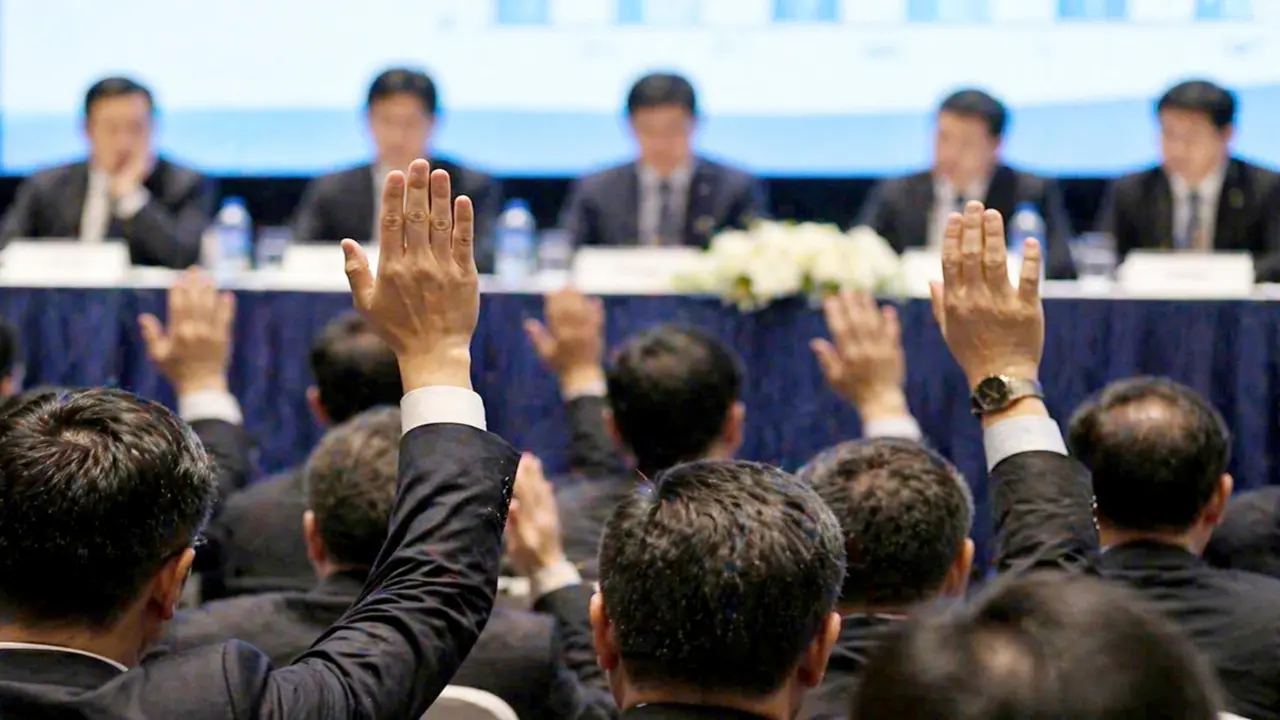 Doanh nghiệp 'hứa lèo' với cổ đông