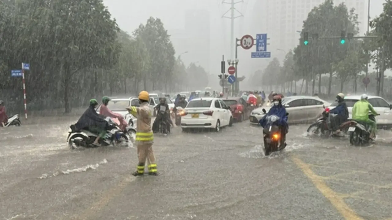 Dự báo thời tiết 28/4: Gió mùa Đông Bắc sắp tràn về, miền Bắc đón đợt mưa dông kèm lốc sét, mưa đá