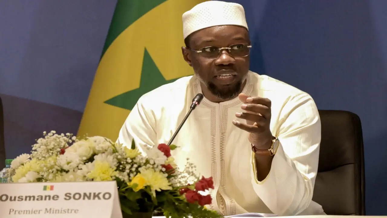 Giá dầu vượt gần gấp đôi dự toán, Senegal yêu cầu quan chức dừng công tác nước ngoài