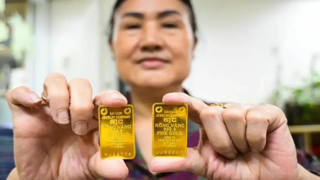 Giá vàng thế giới có về lại ngưỡng 5.000 USD/ounce?