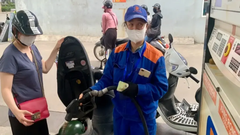 Giá xăng dầu áp dụng từ 15 giờ hôm nay 29.4