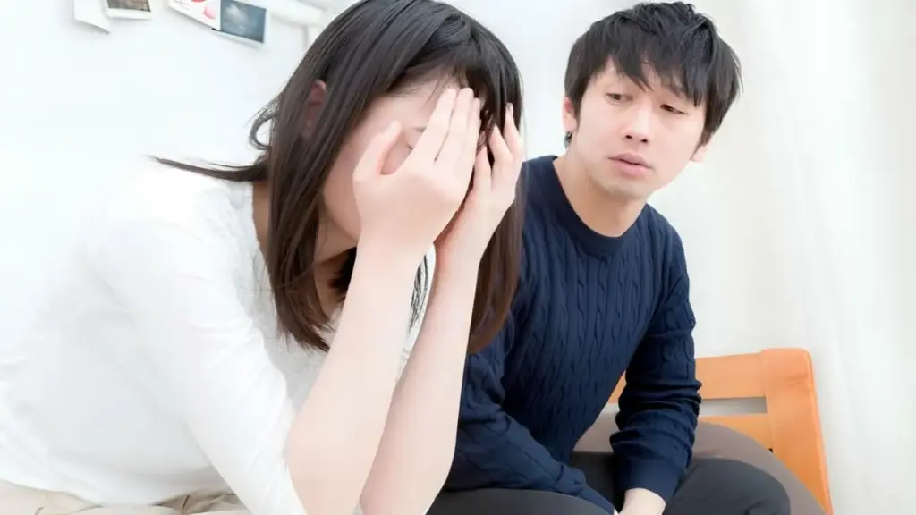 Hôn nhân rạn nứt vì những thói quen vụn vặt