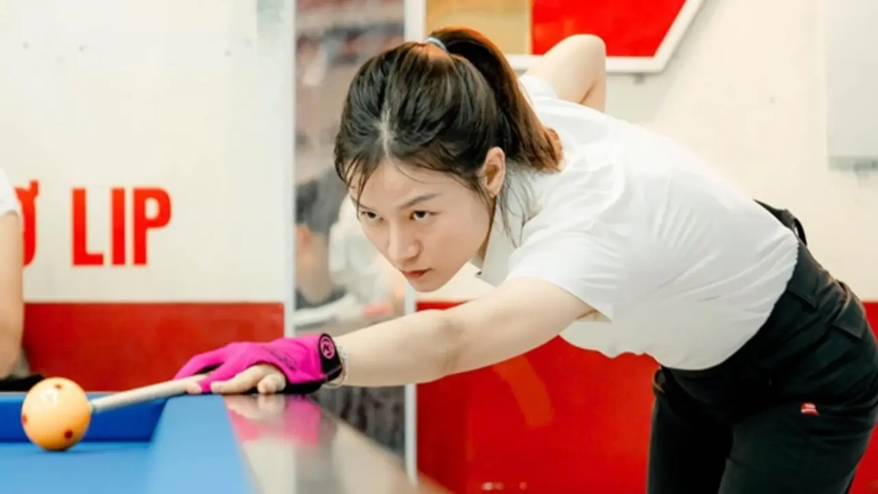 'Hot girl' billiards tranh tài ở Đại hội TDTT TP.HCM: Chạy đà cho World Cup