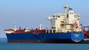 Huy động tàu cỡ lớn chở dầu từ Trung Đông về Việt Nam