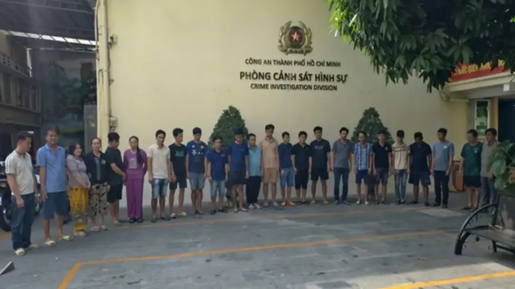 Khởi tố 24 bị can 'rút ruột' 500 tấn hạt điều ở cảng Sài Gòn Hiệp Phước