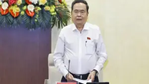 Kiện toàn bộ máy nhà nước