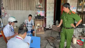 Lò giết mổ gia cầm 'chui', bốc mùi hôi thối trong khu dân cư TP.HCM