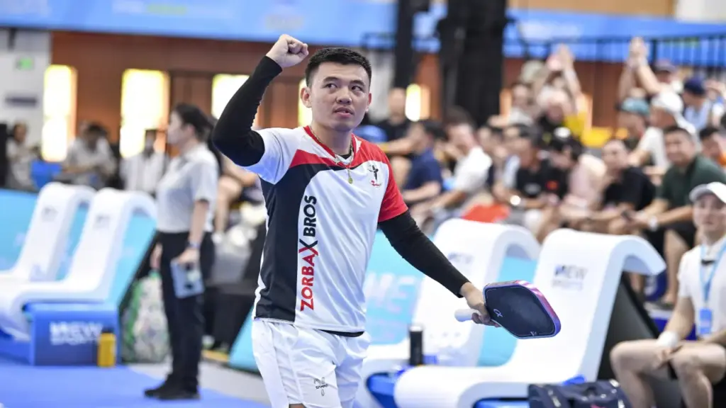 Lý Hoàng Nam bị cảnh cáo kỹ thuật ở PPA Tour Hà Nội