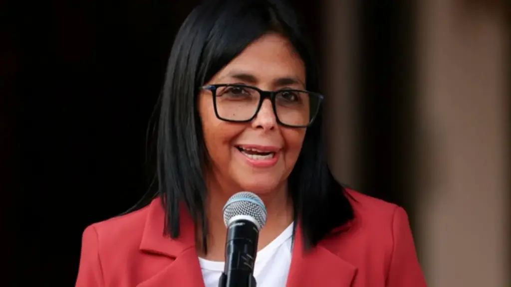 Mỹ dỡ trừng phạt, công nhận lãnh đạo lâm thời Venezuela