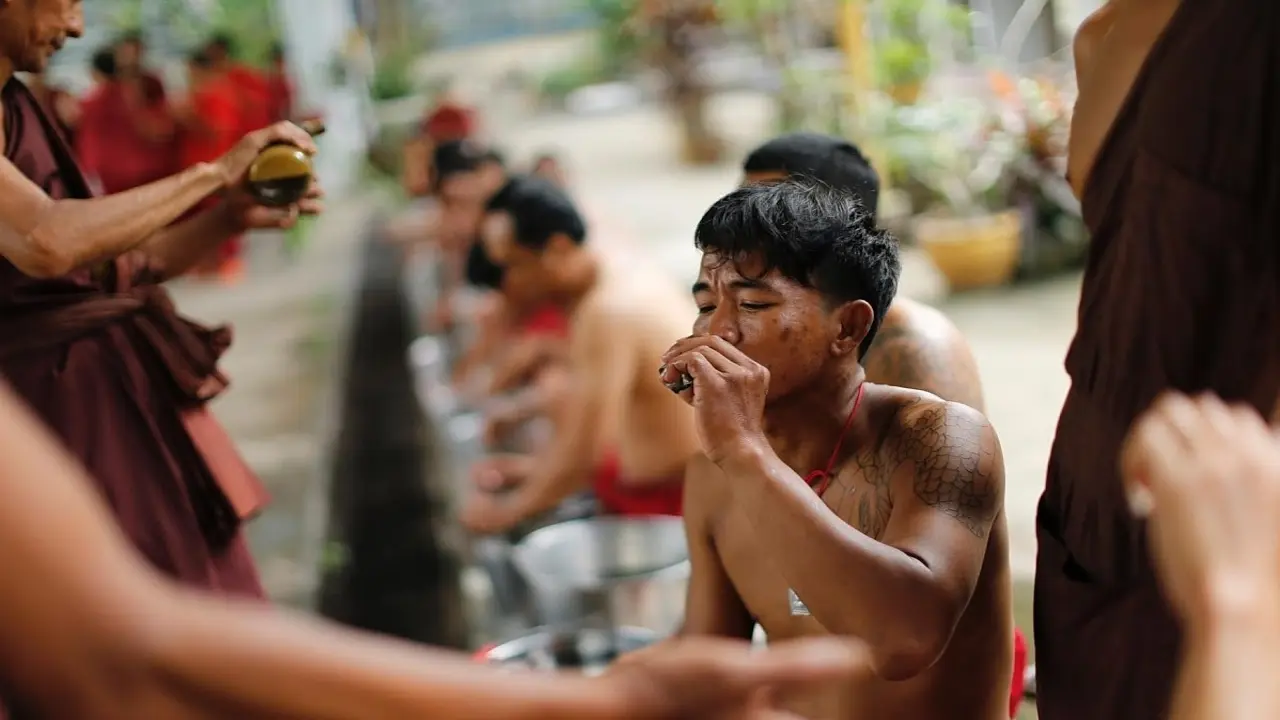 Ngôi chùa cai nghiện ma túy ở Thái Lan