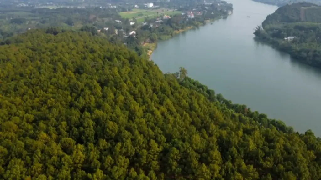 Ngọn đồi lưu dấu hẹn hò của sinh viên Huế, nơi sông núi 'xích' lại gần nhau