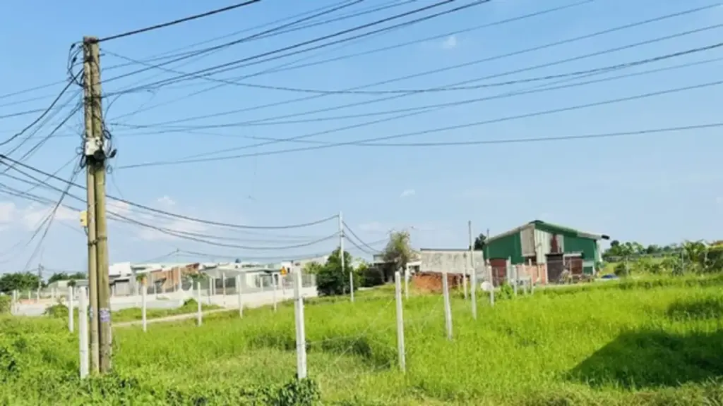 Nhà xây trên đất nông nghiệp vẫn được cấp sổ hồng
