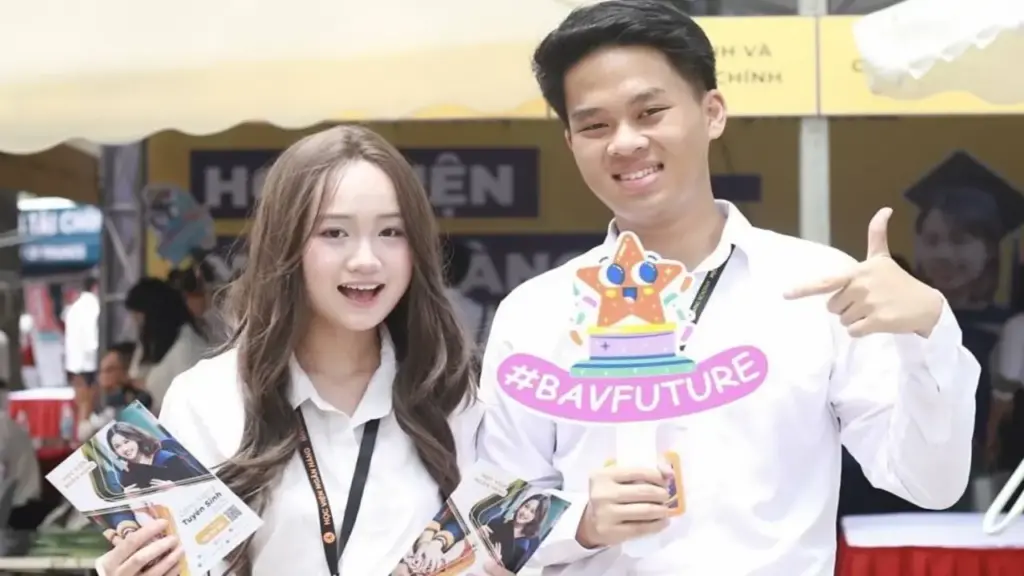 Nhiều đại học cho sinh viên nghỉ lễ 8-9 ngày