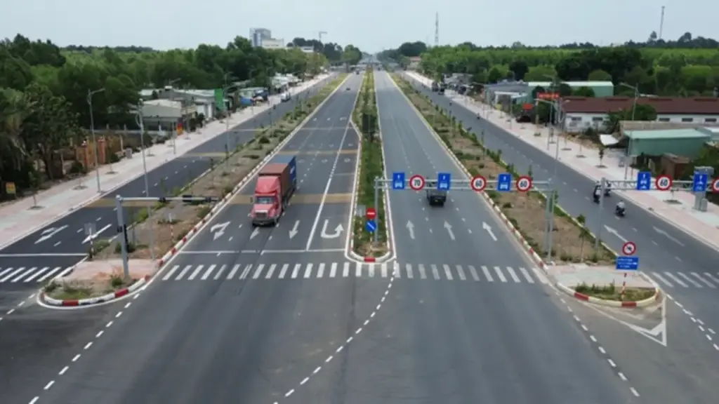 Những đại lộ sắp thông xe kết nối sân bay Long Thành