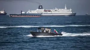 Những quốc gia nào đã đạt thỏa thuận riêng với Iran để đi qua eo biển Hormuz?