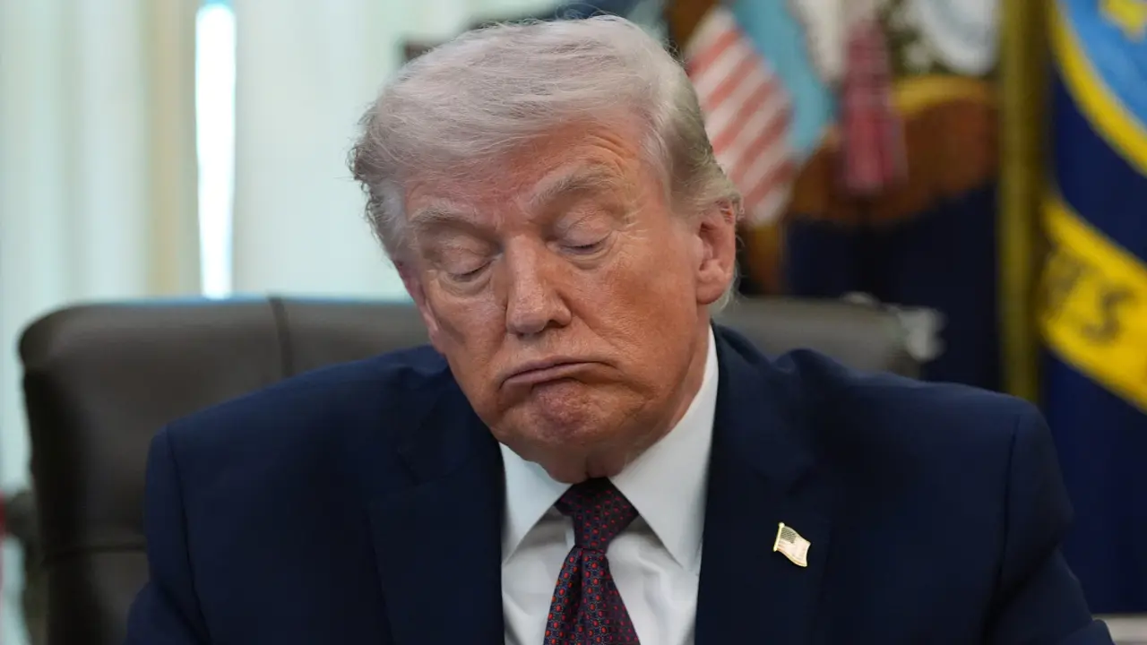 Nỗi tức giận ngày càng tăng của ông Trump với NATO