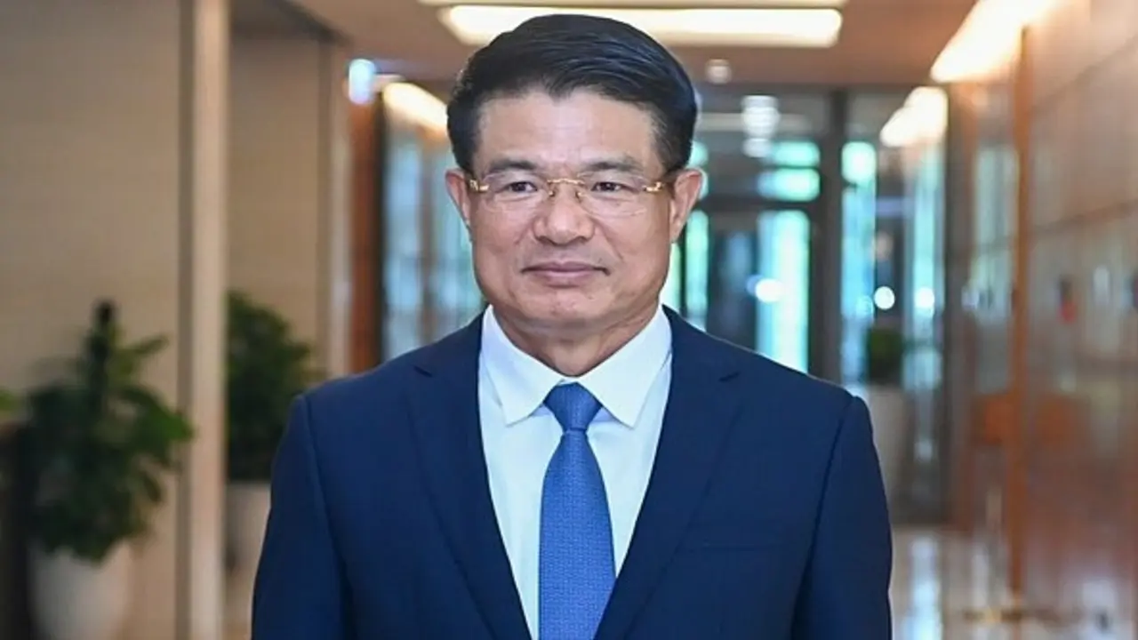 Ông Nguyễn Huy Tiến làm Viện trưởng VKSND Tối cao