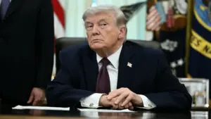 Ông Trump nói nghiêm túc cân nhắc việc rút Mỹ khỏi NATO