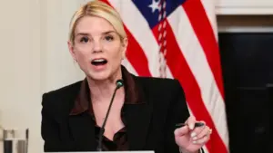 Ông Trump thay Bộ trưởng Tư pháp Mỹ