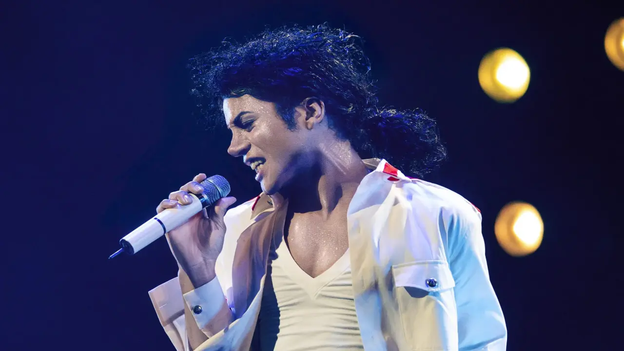 Phim về Michael Jackson 'thiếu chiều sâu'