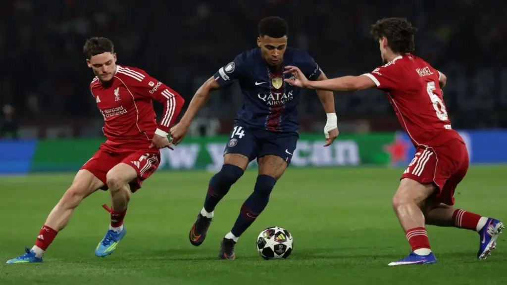 PSG thắng dễ Liverpool ở tứ kết Champions League